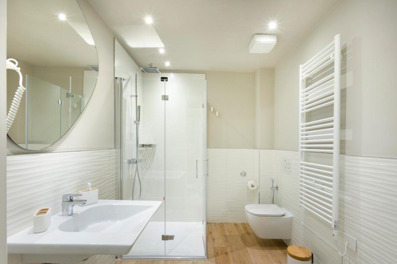 Eleonore Elegant Room Suite Gallura Cagliari Ngoại thất bức ảnh